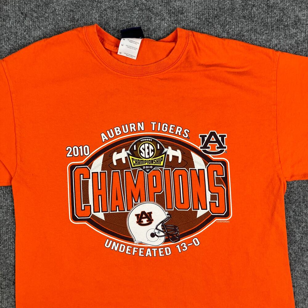 Step Ahead T-Shirt Mens Size M Orange Auburn‎ Tigers 2010 SEC Champs Football